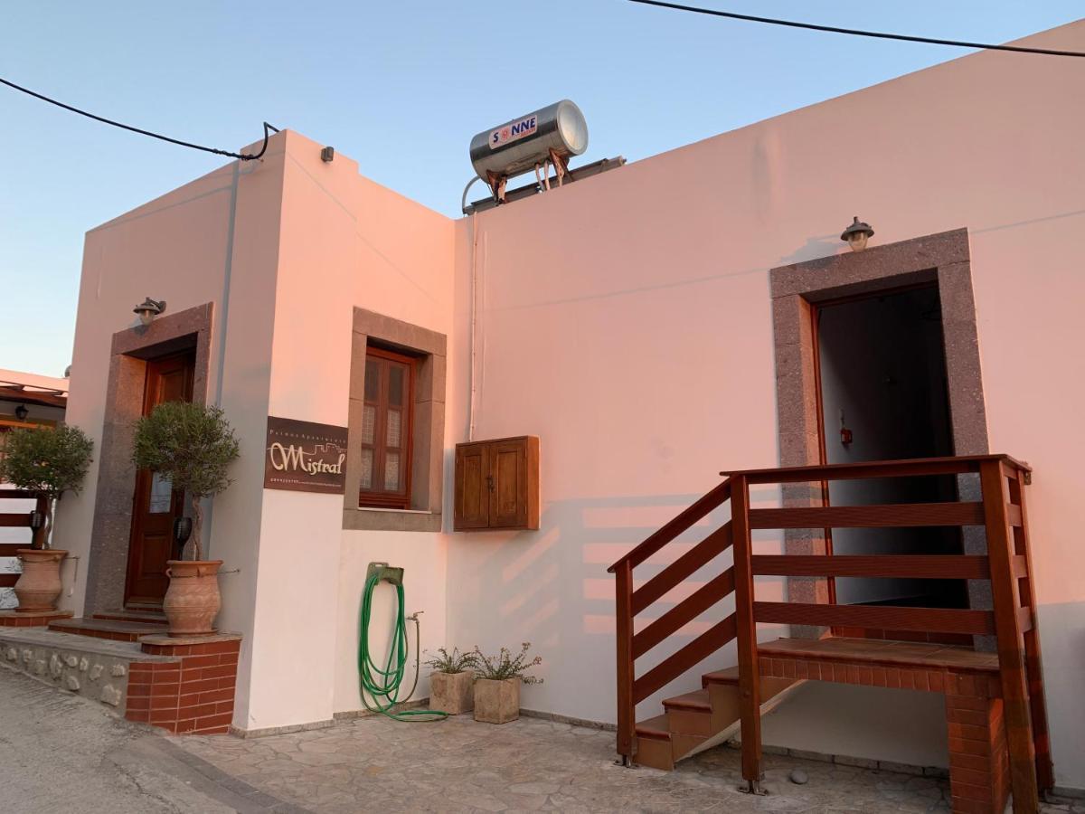 الشقق الفندقية سكالافي  Mistral-Patmos المظهر الخارجي الصورة